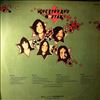 Kinks -- Everybody's In Show-Biz - Everybody's A Star (1)