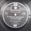 Beatles -- Sgt. Peppers Lonely Hearts Club Band (3)